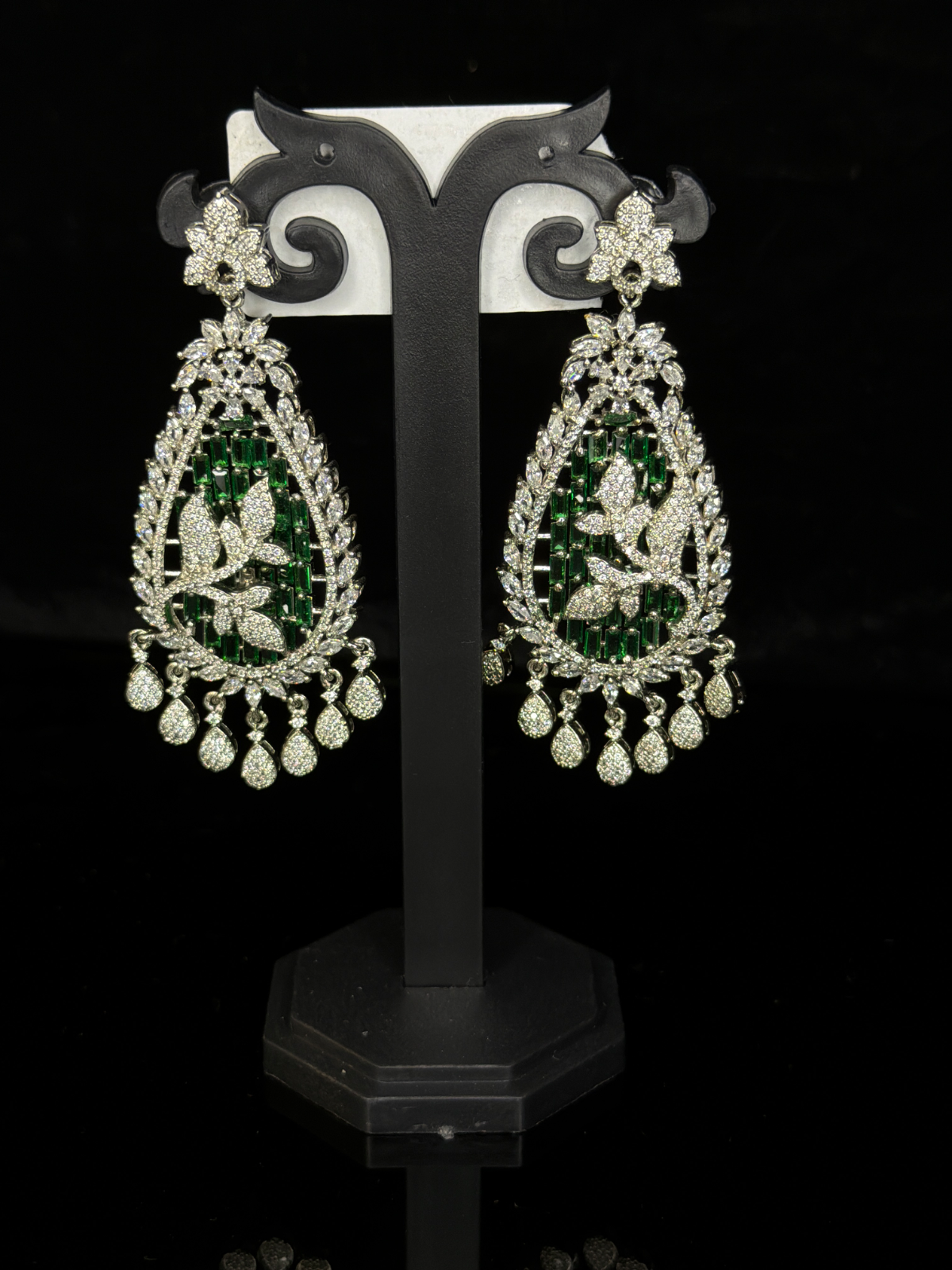 Kundan Earrings - Earrings & Jhumkas from BLINGARI luxury Indian fashion collection