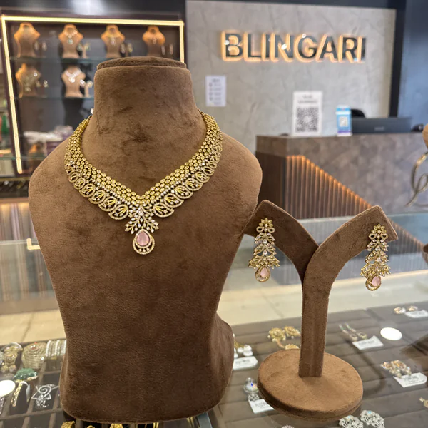 Necklace Set - Necklaces & Pendants from BLINGARI luxury Indian fashion collection