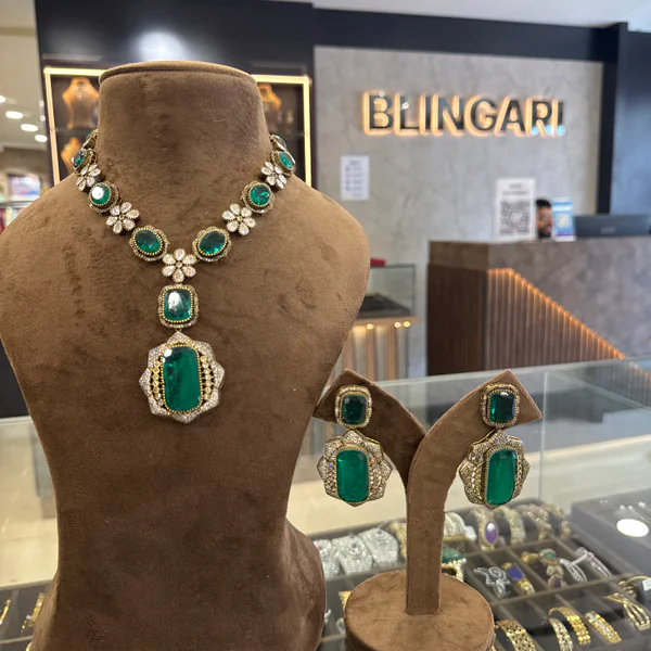 Emerald I Flwr - Necklaces & Pendants from BLINGARI luxury Indian fashion collection