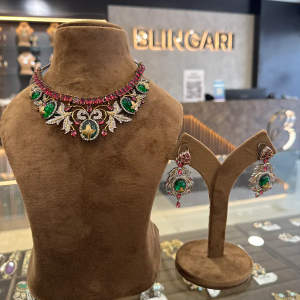 Gren T Frst - Necklaces & Pendants from BLINGARI luxury Indian fashion collection