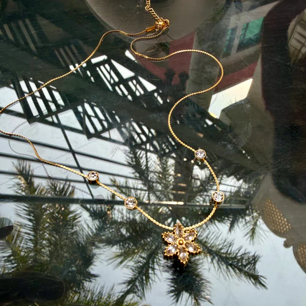 Flower Stone Chain - Necklaces from BLINGARI luxury Indian fashion collection