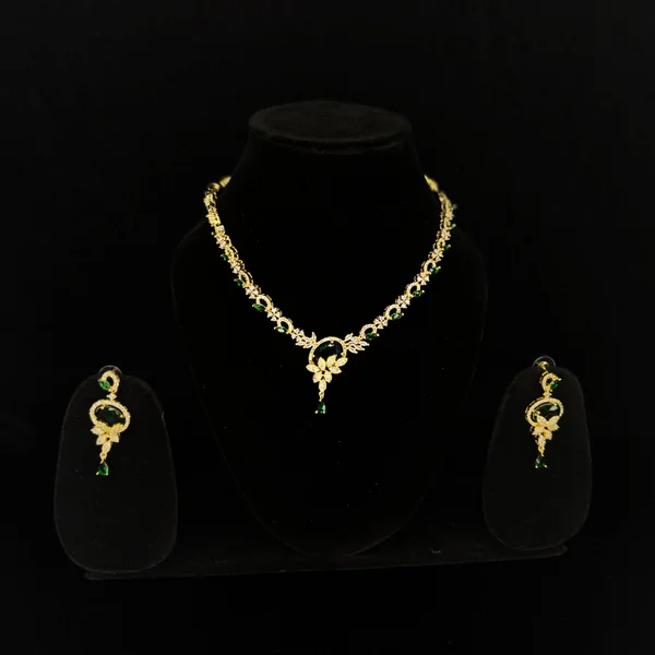 Noor-e-Gul Mehndi Set Green - Necklaces from BLINGARI luxury Indian fashion collection