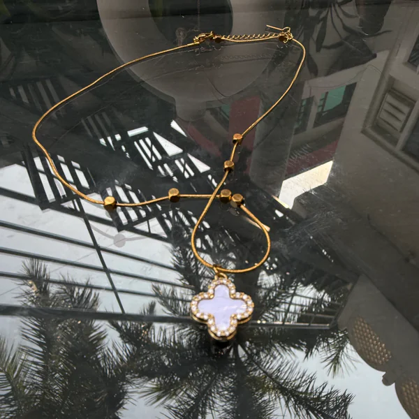 Double Sided Clover Chain - Necklaces from BLINGARI luxury Indian fashion collection