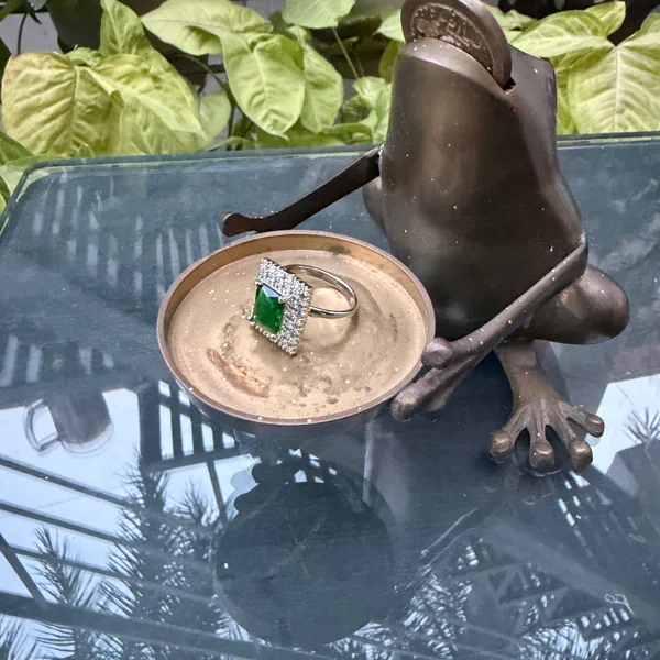 Royale Frame Stone Green - Rings from BLINGARI luxury Indian fashion collection