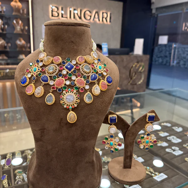 Sab3 M - Semi Bridal from BLINGARI luxury Indian fashion collection